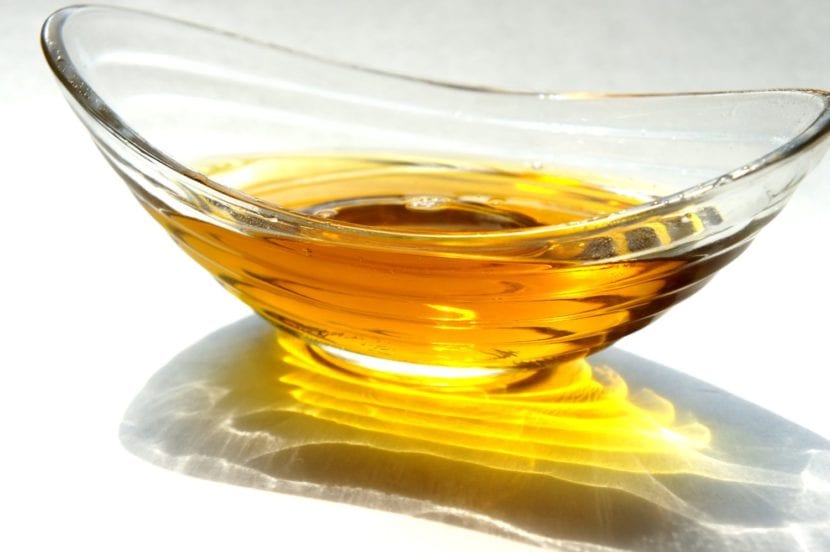 Aceite de neem, uno de los tratamientos contra la araña roja