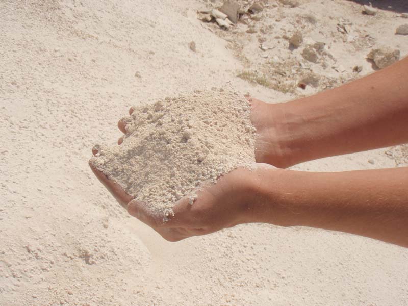 Yeso agrícola, sulfato de calcio en polvo
